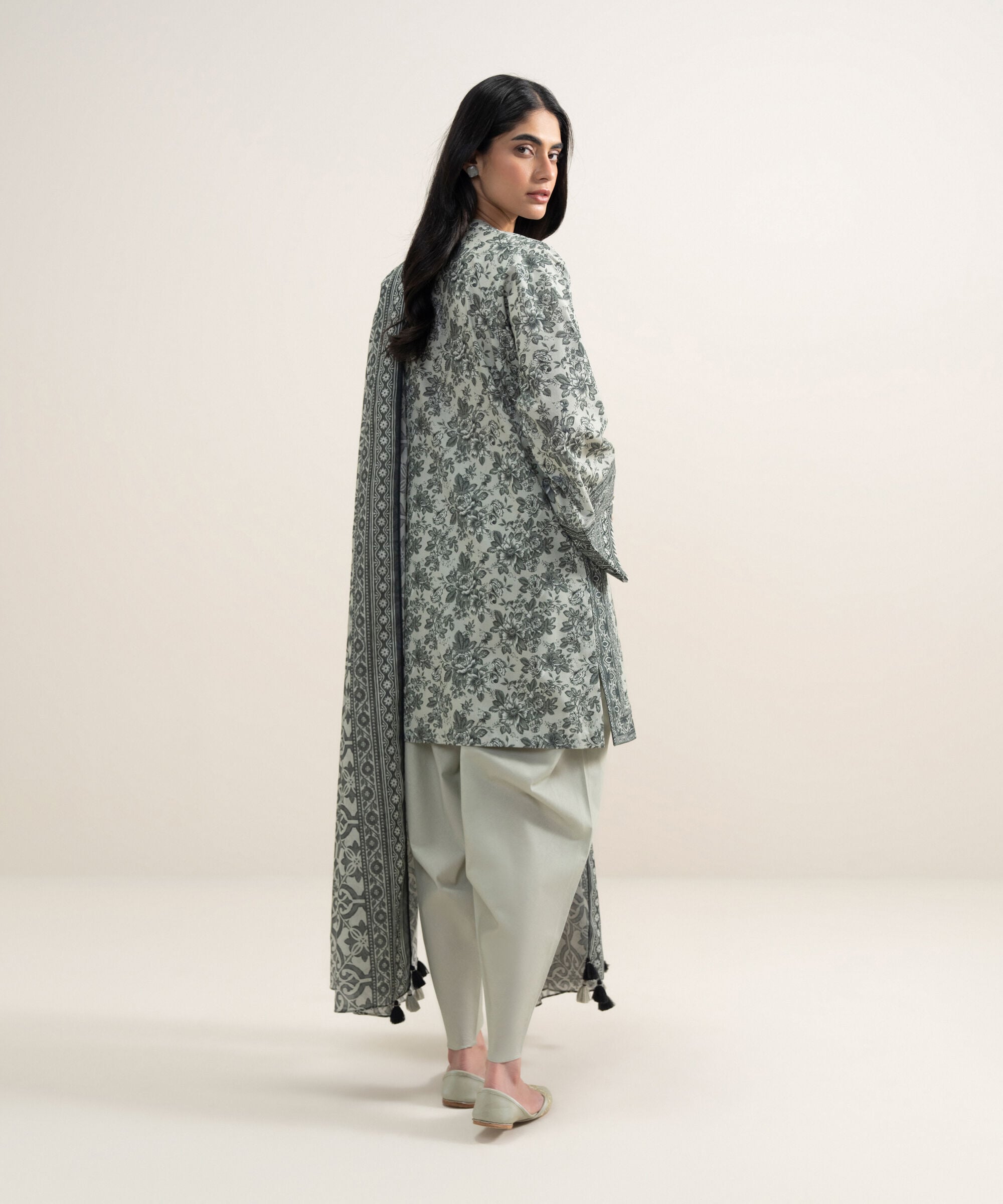 3 Piece - Printed Lawn Suit