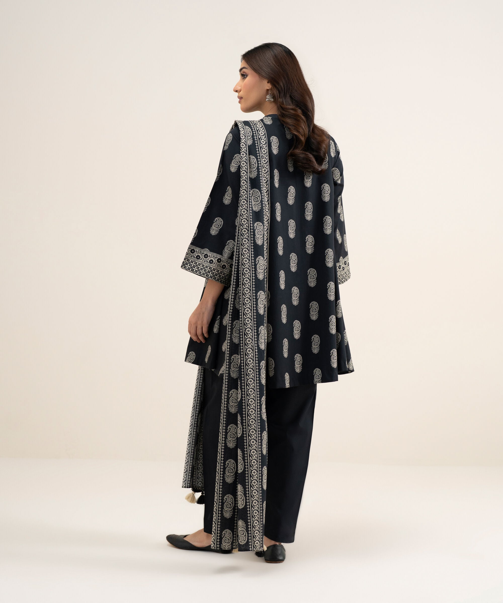 3 Piece - Printed Lawn Suit