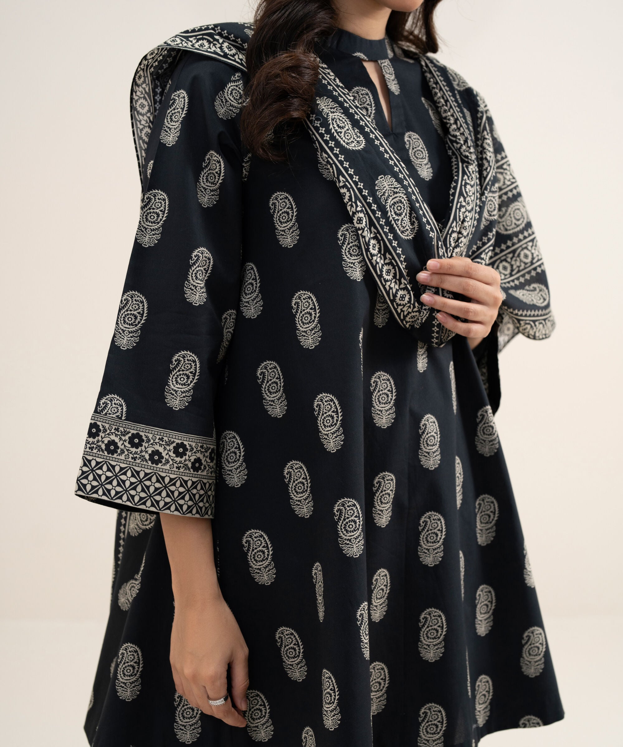 3 Piece - Printed Lawn Suit