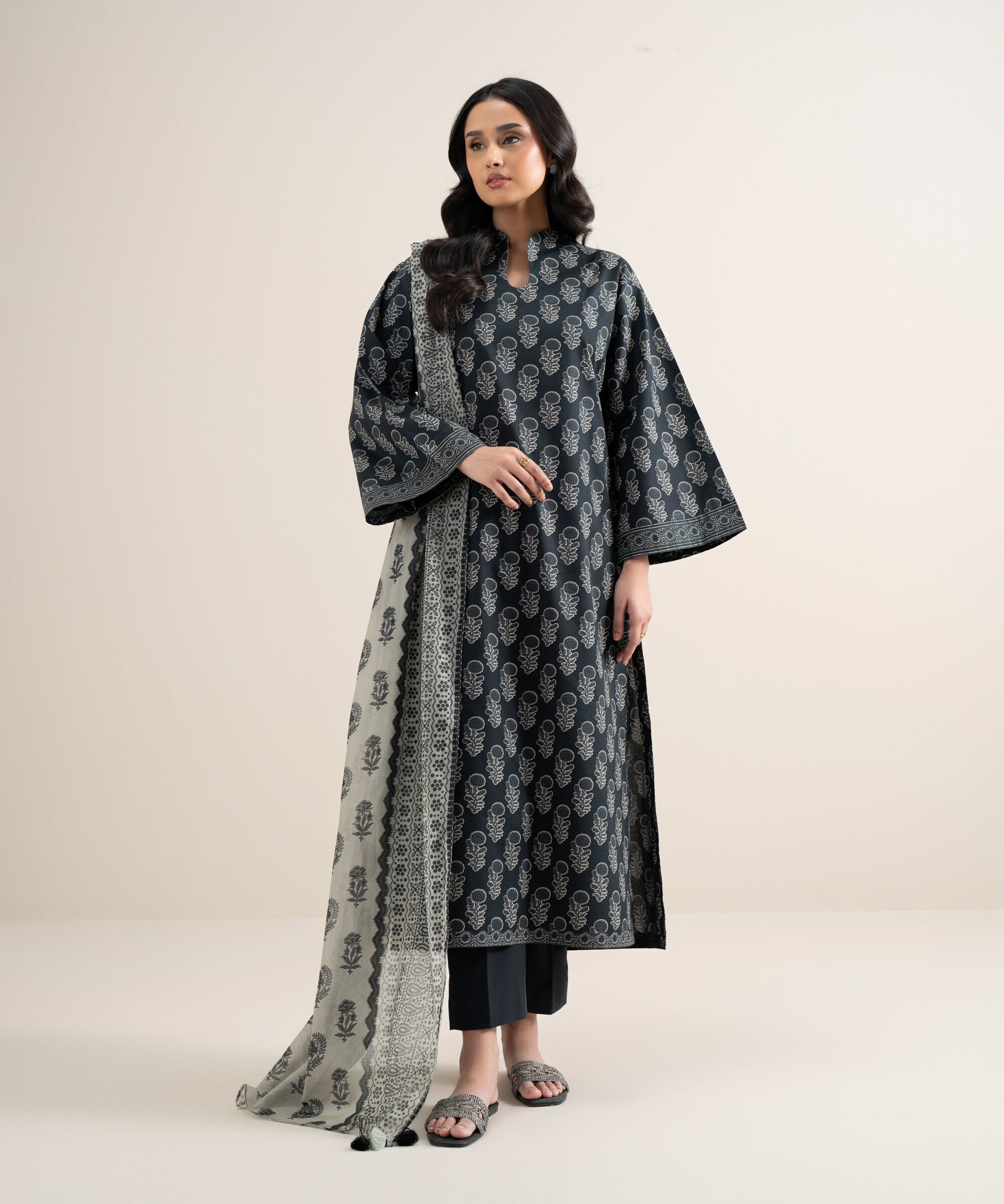 3 Piece - Printed Lawn Suit