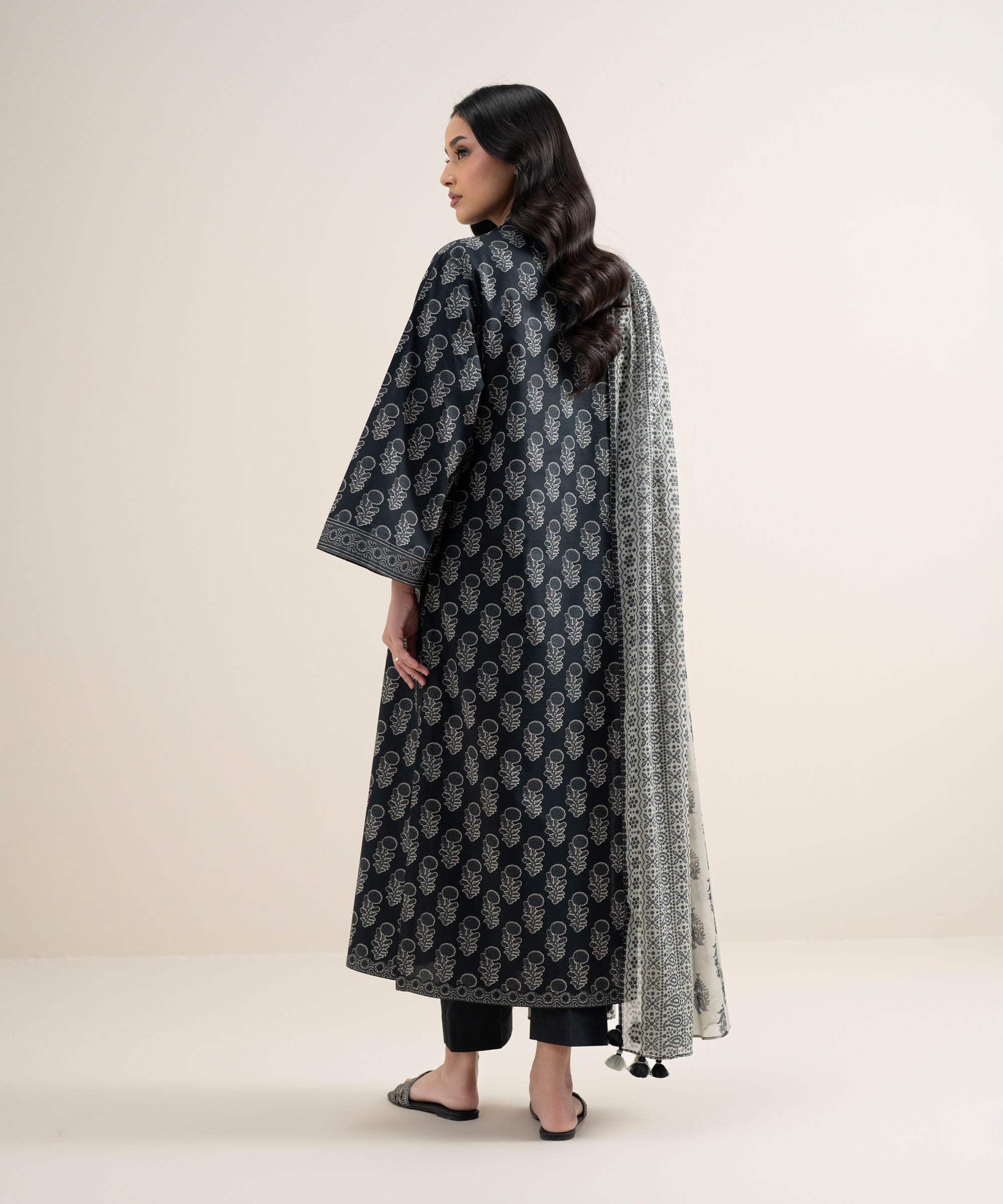 3 Piece - Printed Lawn Suit