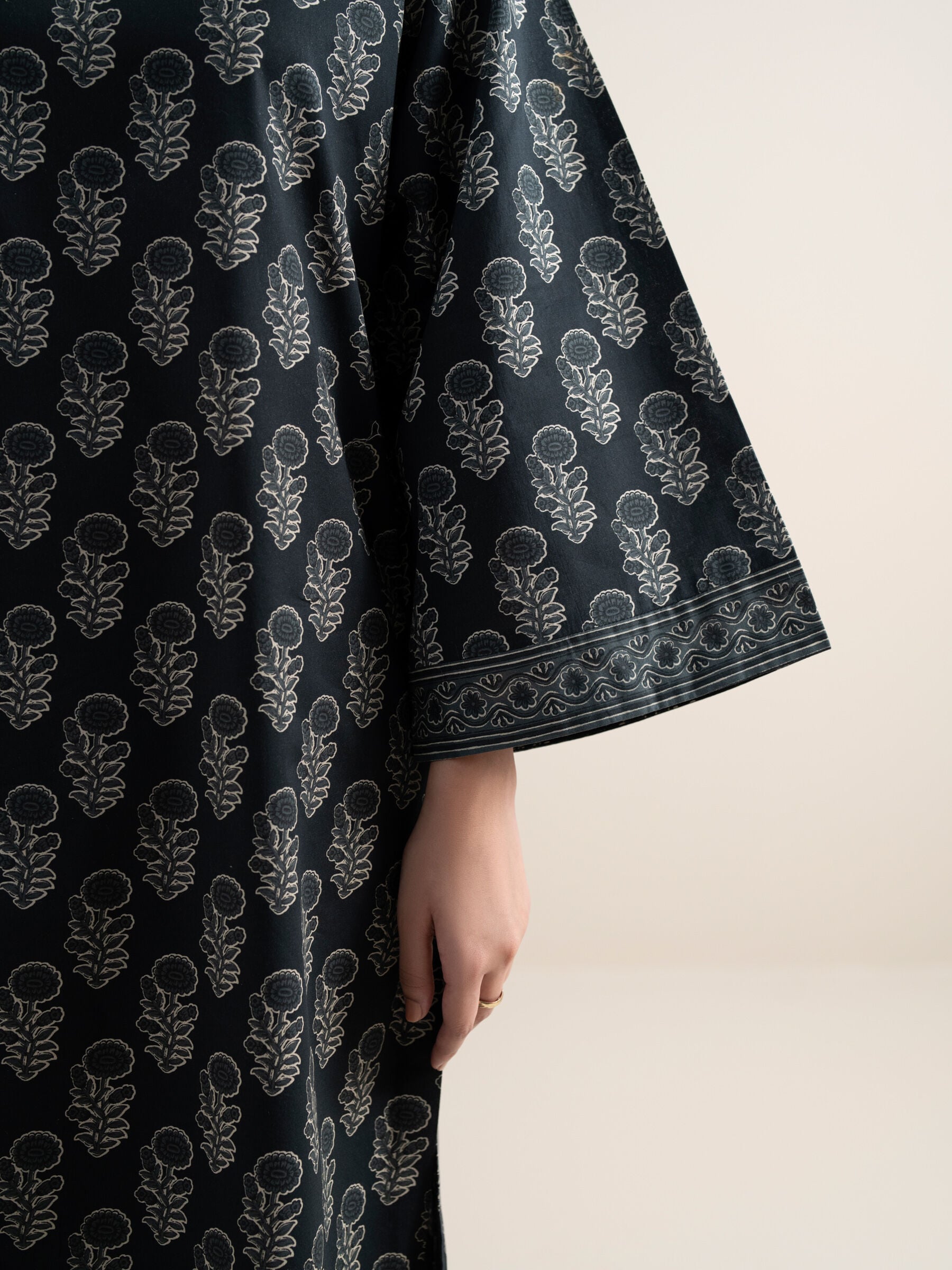 3 Piece - Printed Lawn Suit