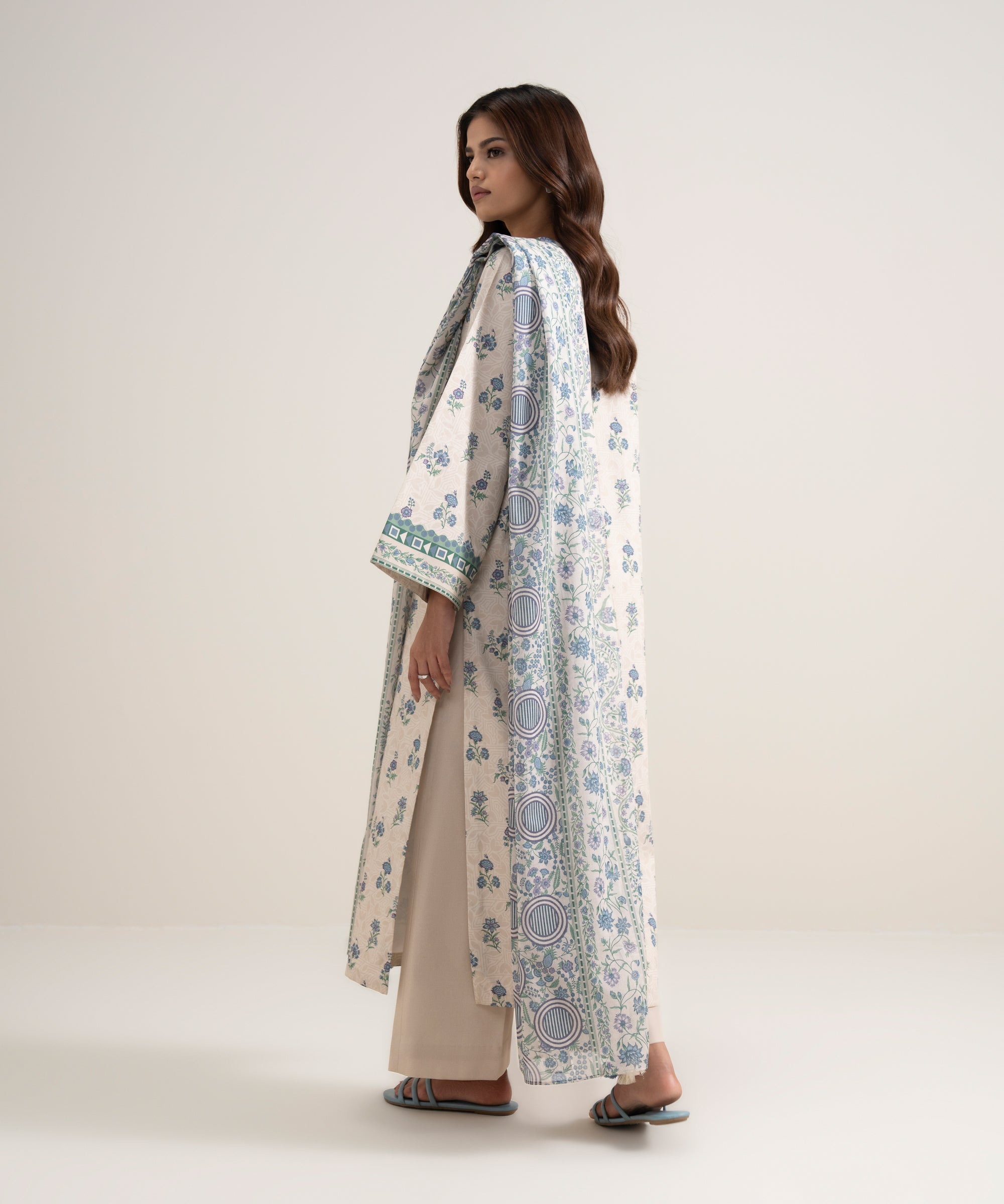 Unstitched 3 PC 3PDYS26V5138