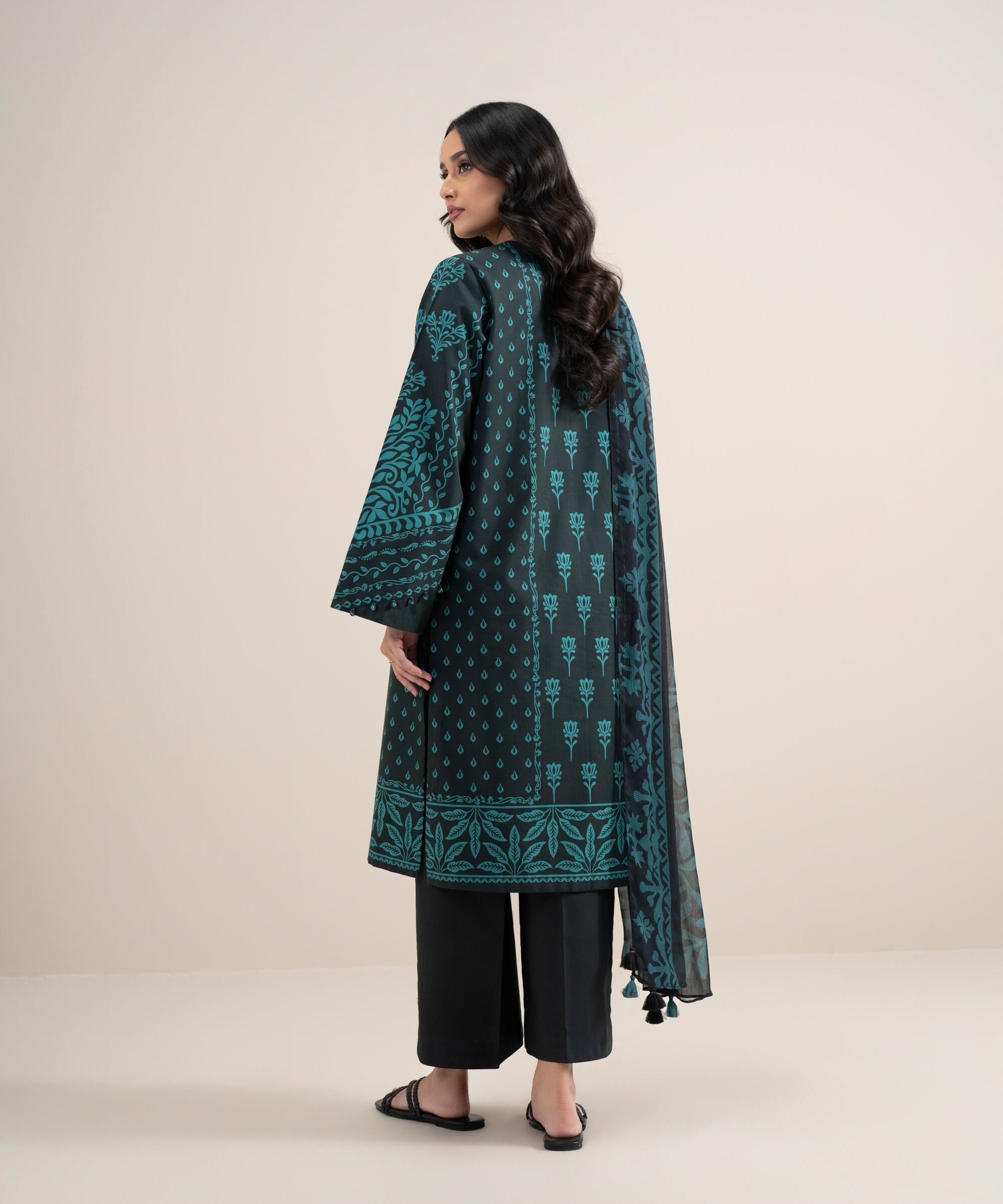 3 Piece - Printed Lawn Suit