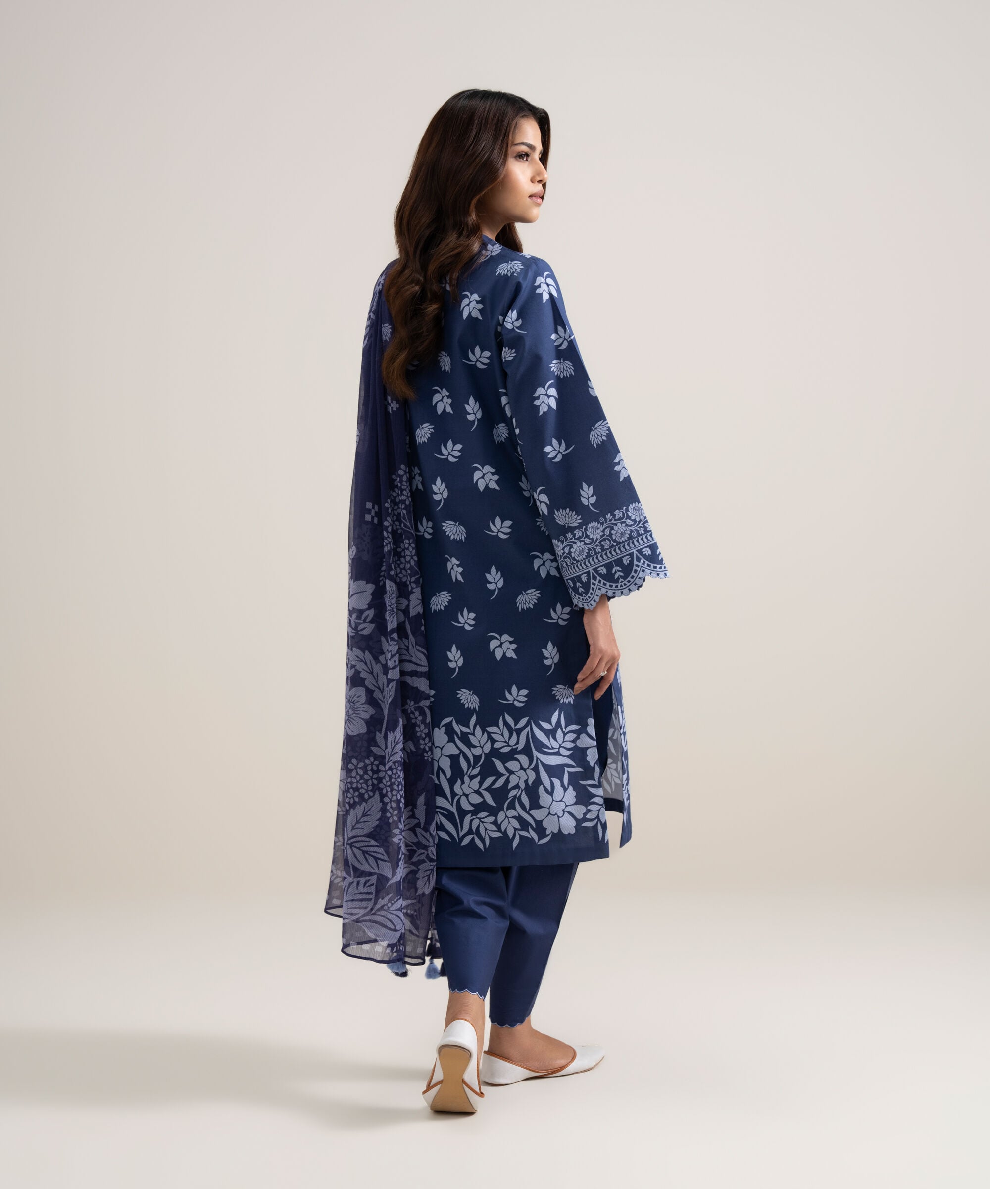 3 Piece - Printed Lawn Suit