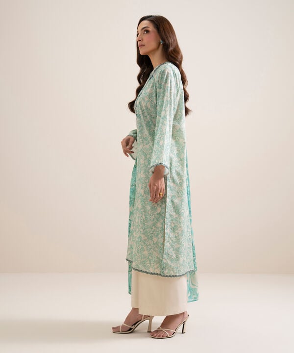 3 Piece - Embroidered Lawn Suit