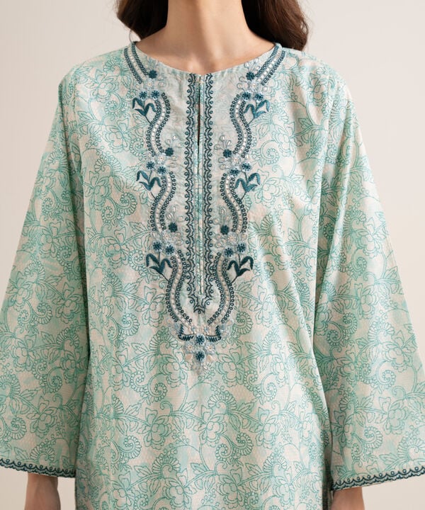 3 Piece - Embroidered Lawn Suit