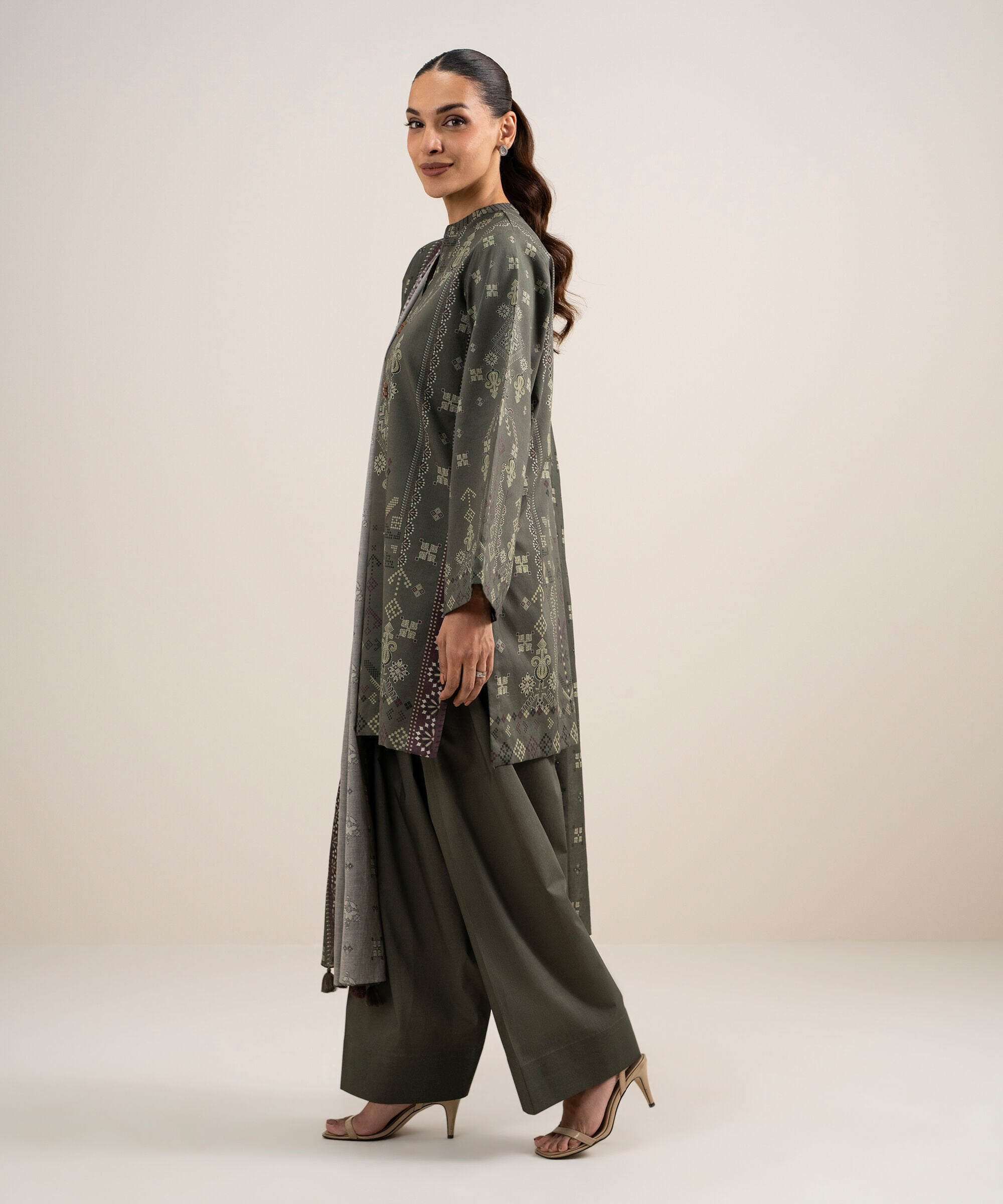 3 Piece - Printed Lawn Suit 3PDYS26V7103