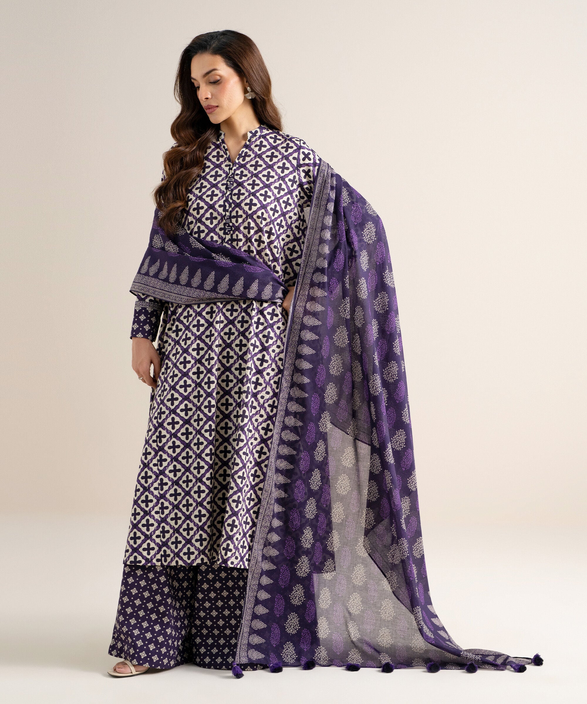 3 Piece - Printed Lawn Suit 3PDYS26V7116