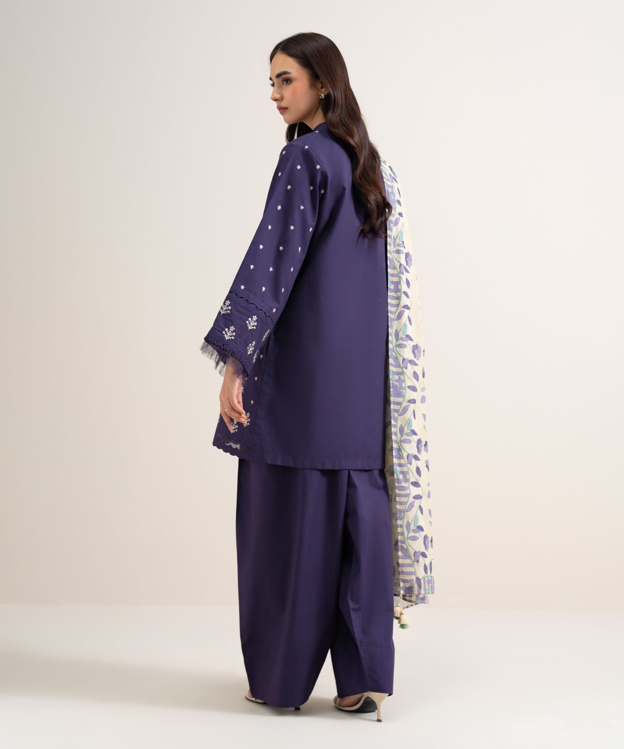 3 Piece - Embroidered Lawn Suit 3PEADD26V111