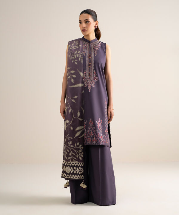 3 Piece - Embroidered Lawn Suit