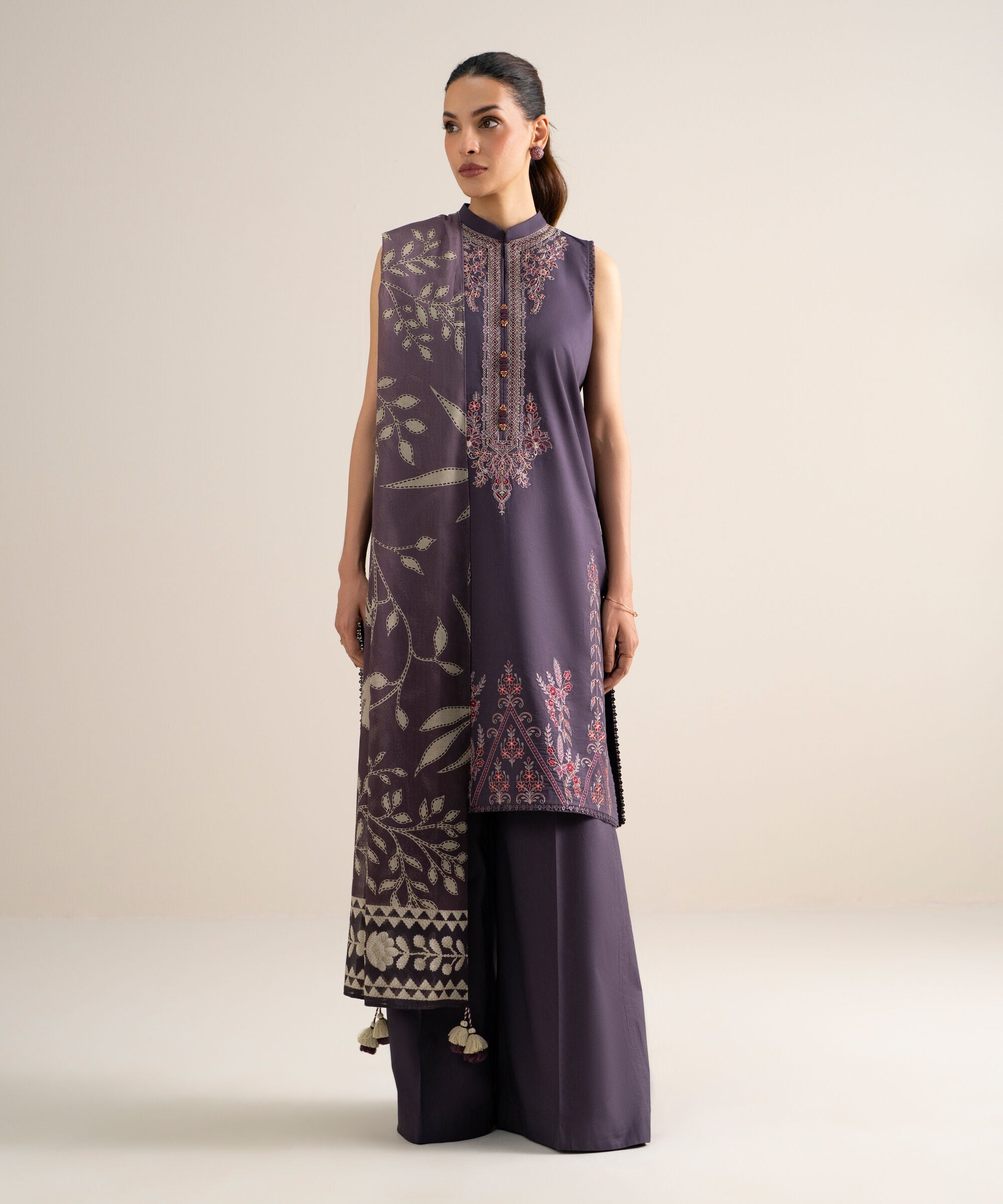 3 Piece - Embroidered Lawn Suit 3PEADD26V116