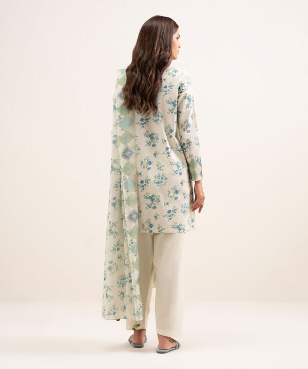 3 Piece - Embroidered Lawn Suit