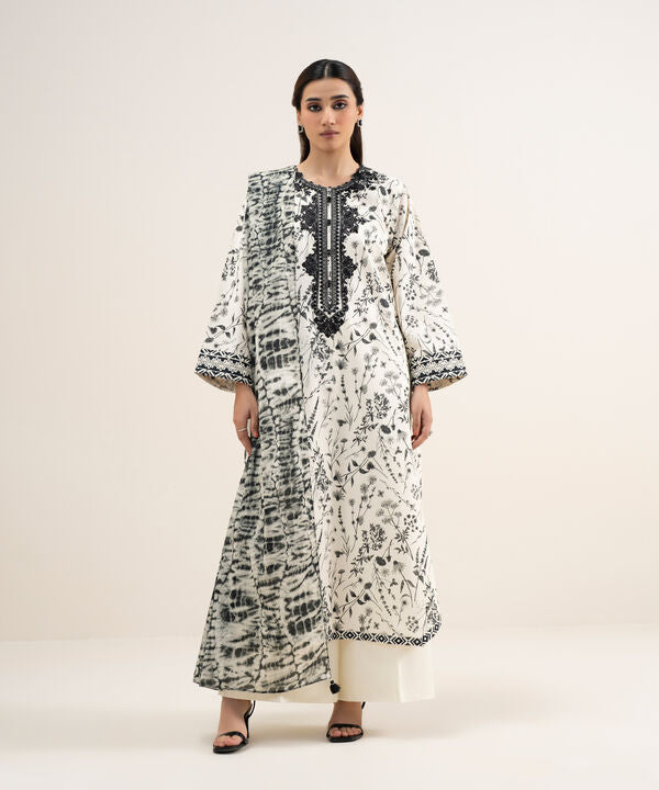 3 Piece - Embroidered Lawn Suit