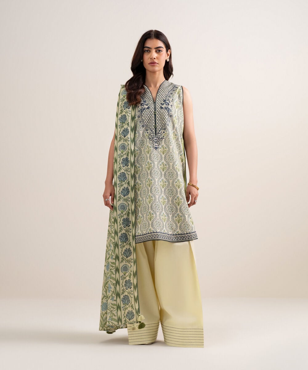 3 Piece - Embroidered Lawn Suit