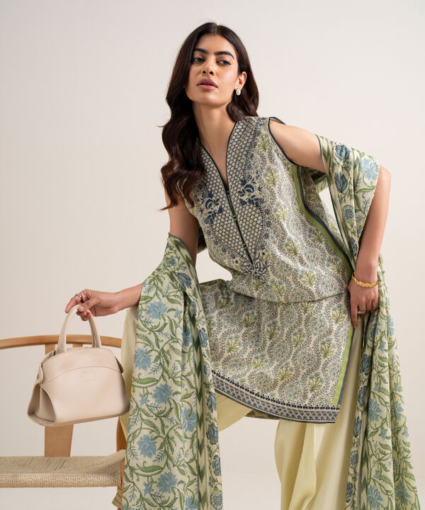 3 Piece - Embroidered Lawn Suit