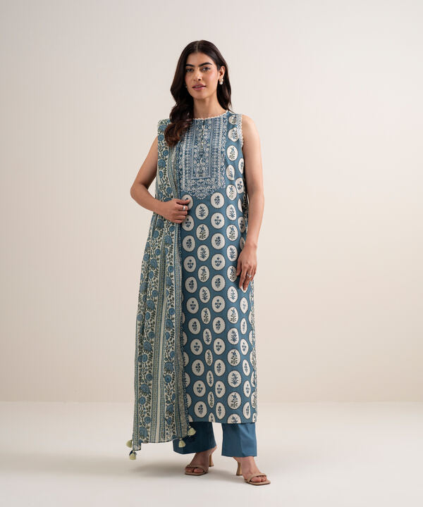 3 Piece - Embroidered Lawn Suit