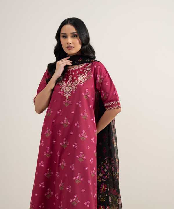 3 Piece - Embroidered Lawn Suit
