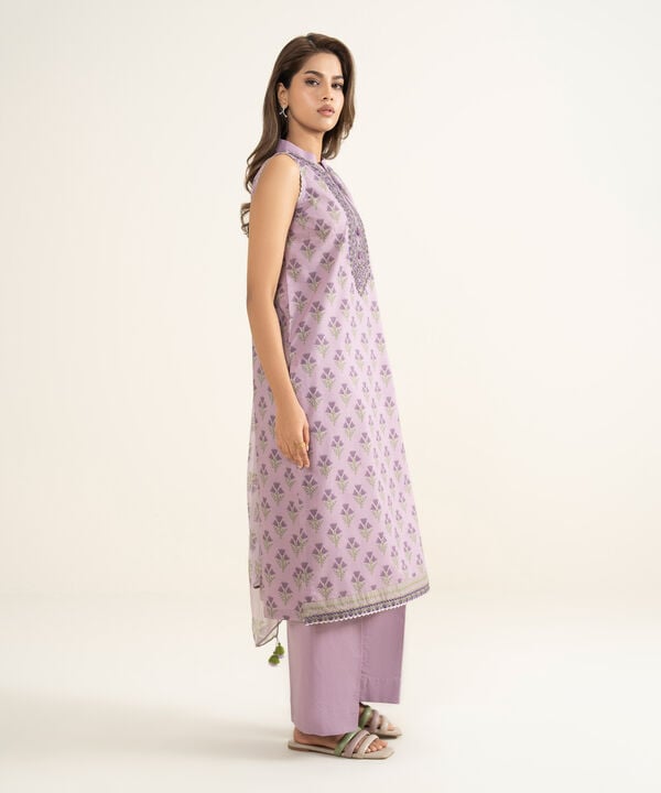 3 Piece - Embroidered Lawn Suit