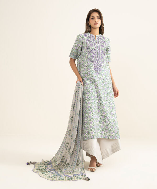 3 Piece - Embroidered Lawn Suit