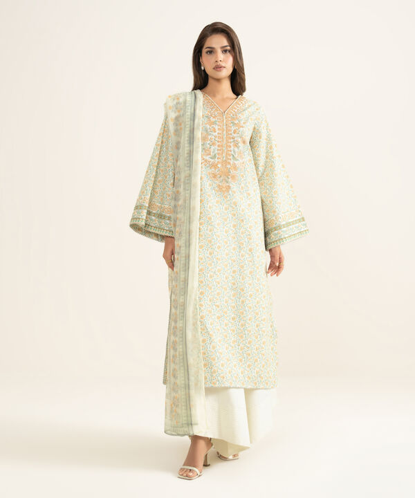 3 Piece - Embroidered Lawn Suit
