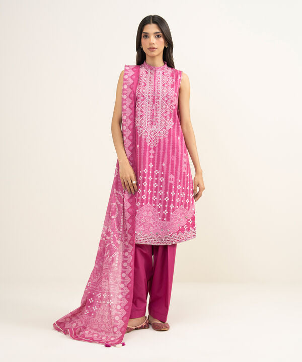 3 Piece - Embroidered Lawn Suit