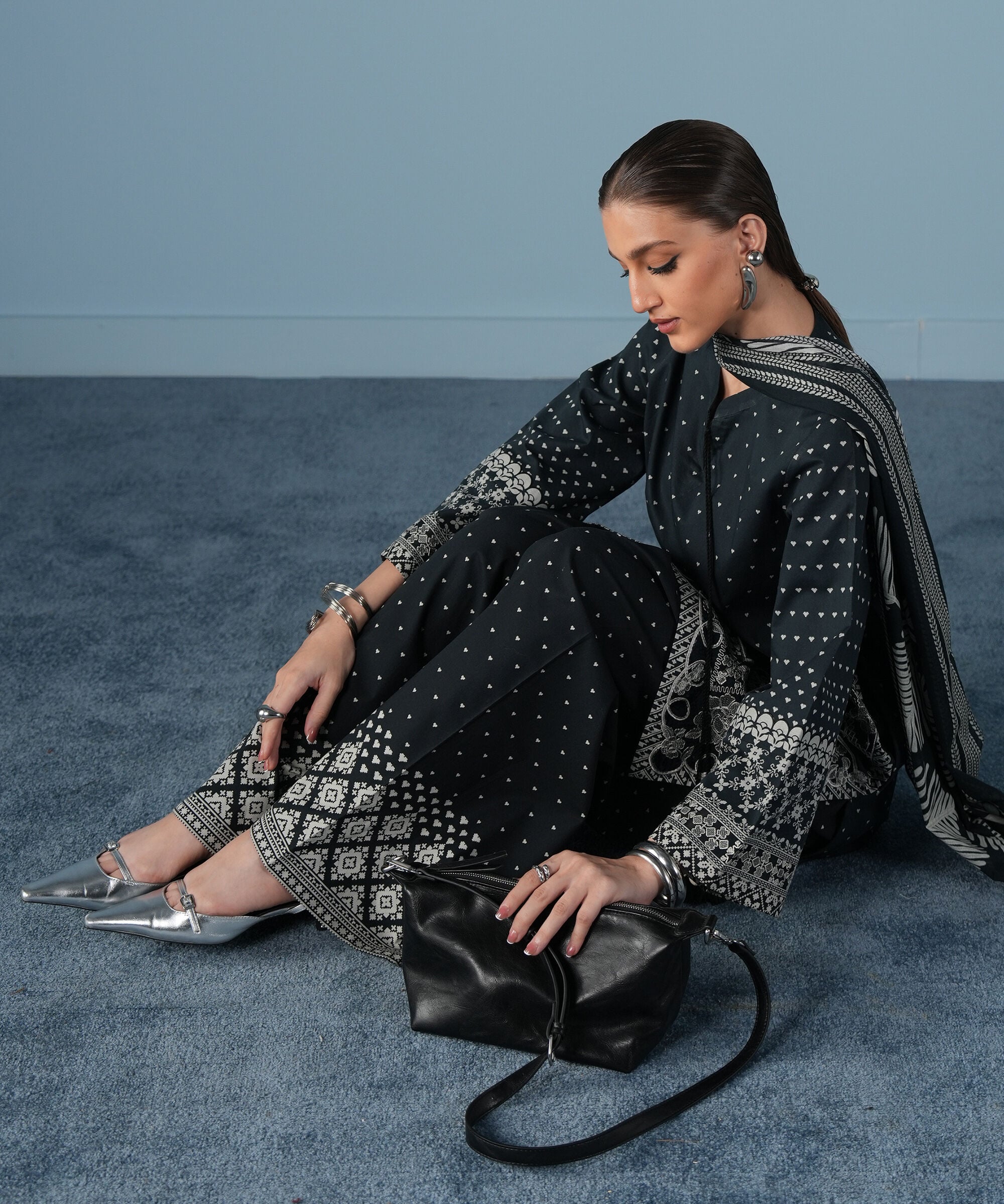 3 Piece - Embroidered Lawn Suit