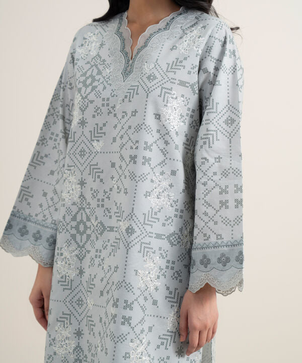 3 Piece - Embroidered Lawn Suit