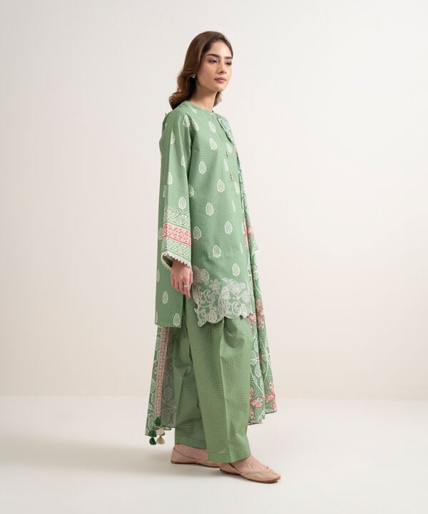 3 Piece - Embroidered Lawn Suit