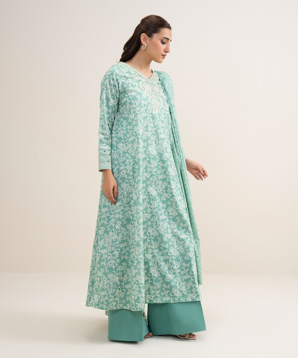 3 Piece - Embroidered Lawn Suit
