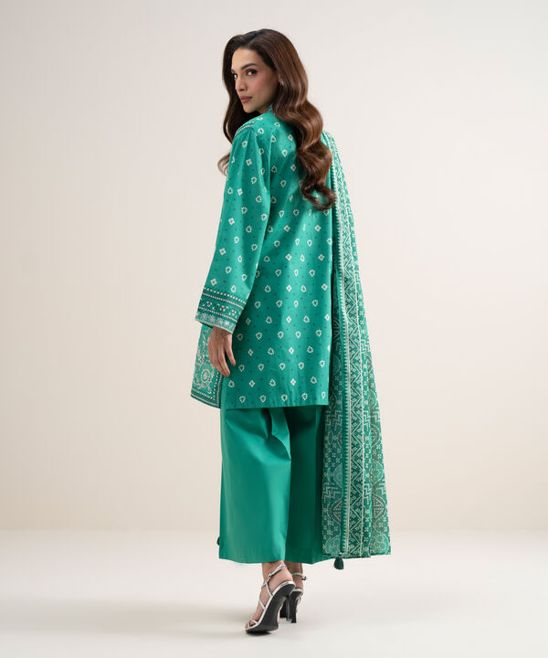 3 Piece - Embroidered Lawn Suit