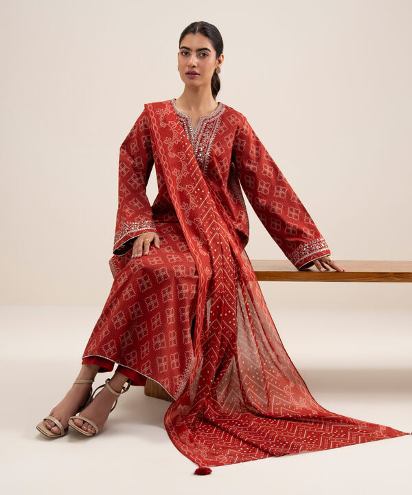 3 Piece - Embroidered Lawn Suit