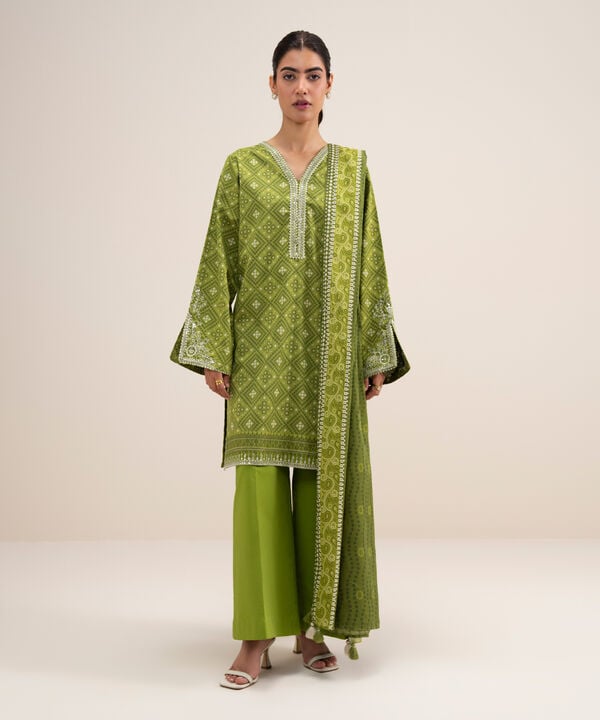 3 Piece - Embroidered Lawn Suit