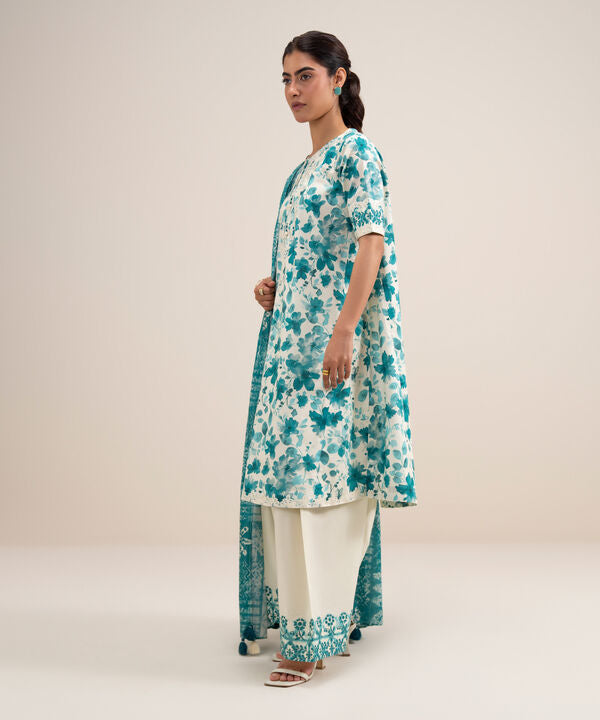 3 Piece - Embroidered Lawn Suit