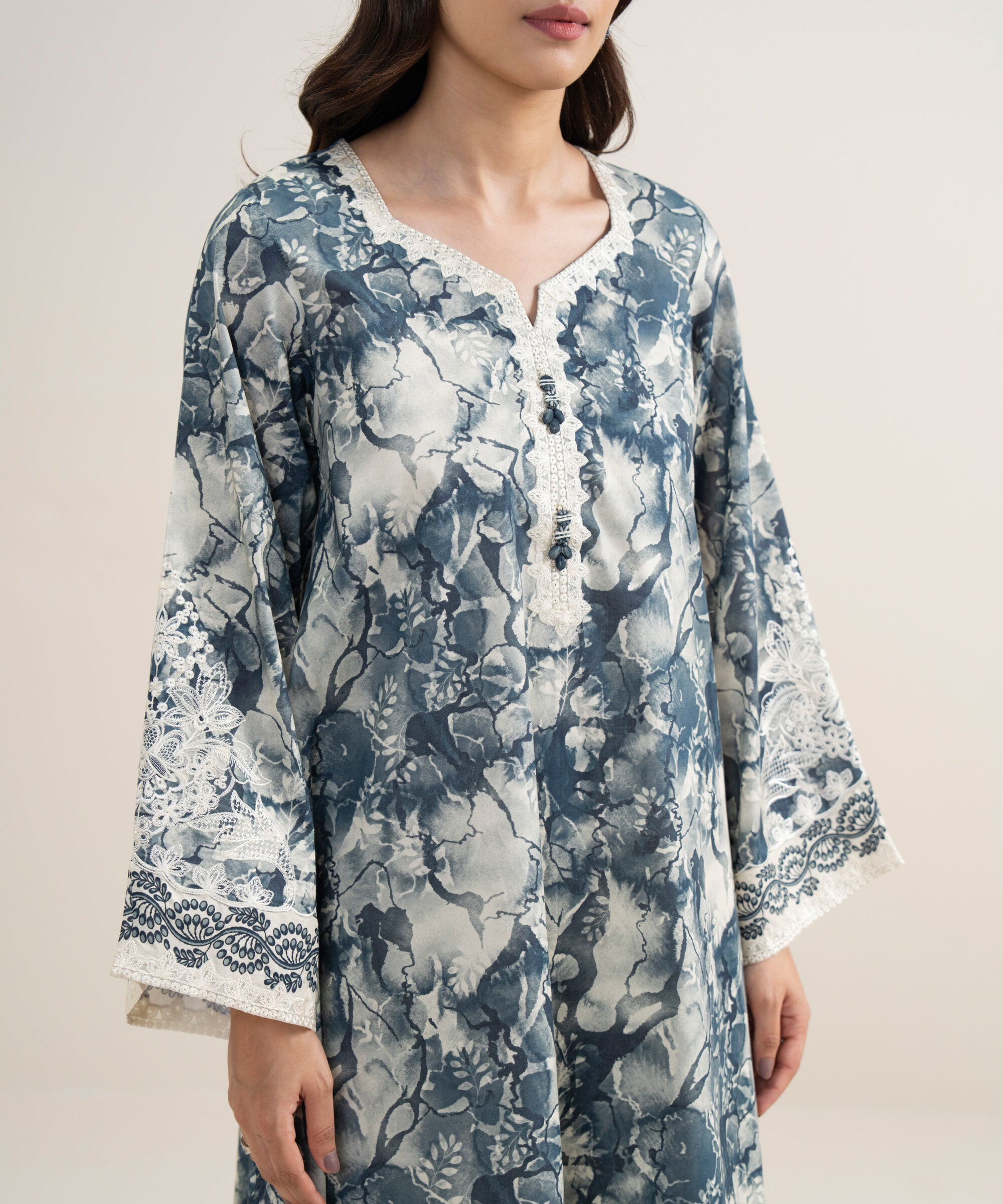 3 Piece - Embroidered Lawn Suit
