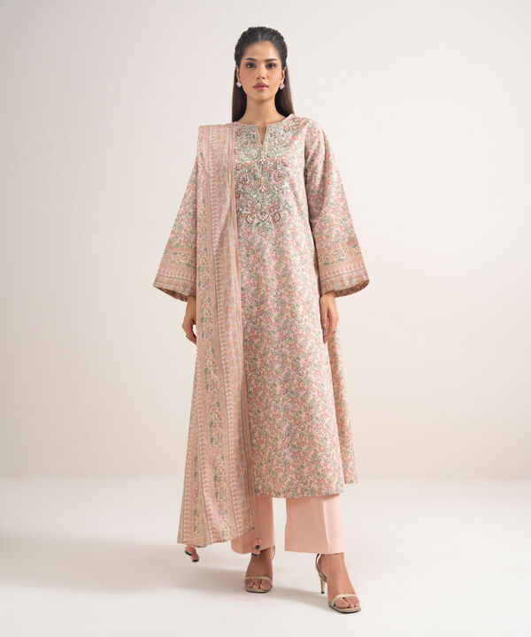 3 Piece - Embroidered Lawn Suit