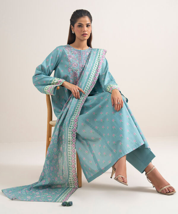 3 Piece - Embroidered Lawn Suit
