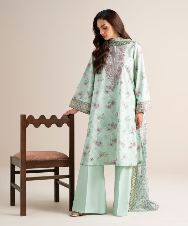 3 Piece - Embroidered Lawn Suit