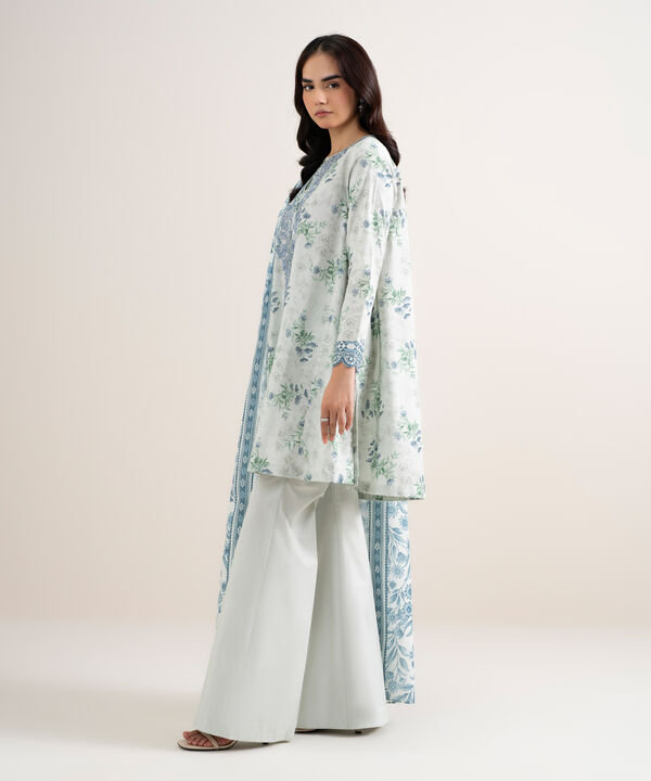 3 Piece - Embroidered Lawn Suit