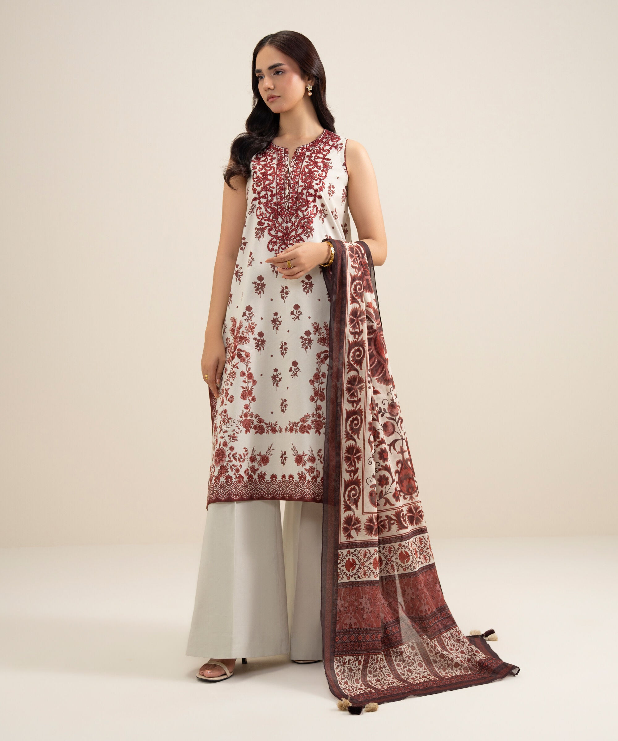 3 Piece - Embroidered Lawn Suit