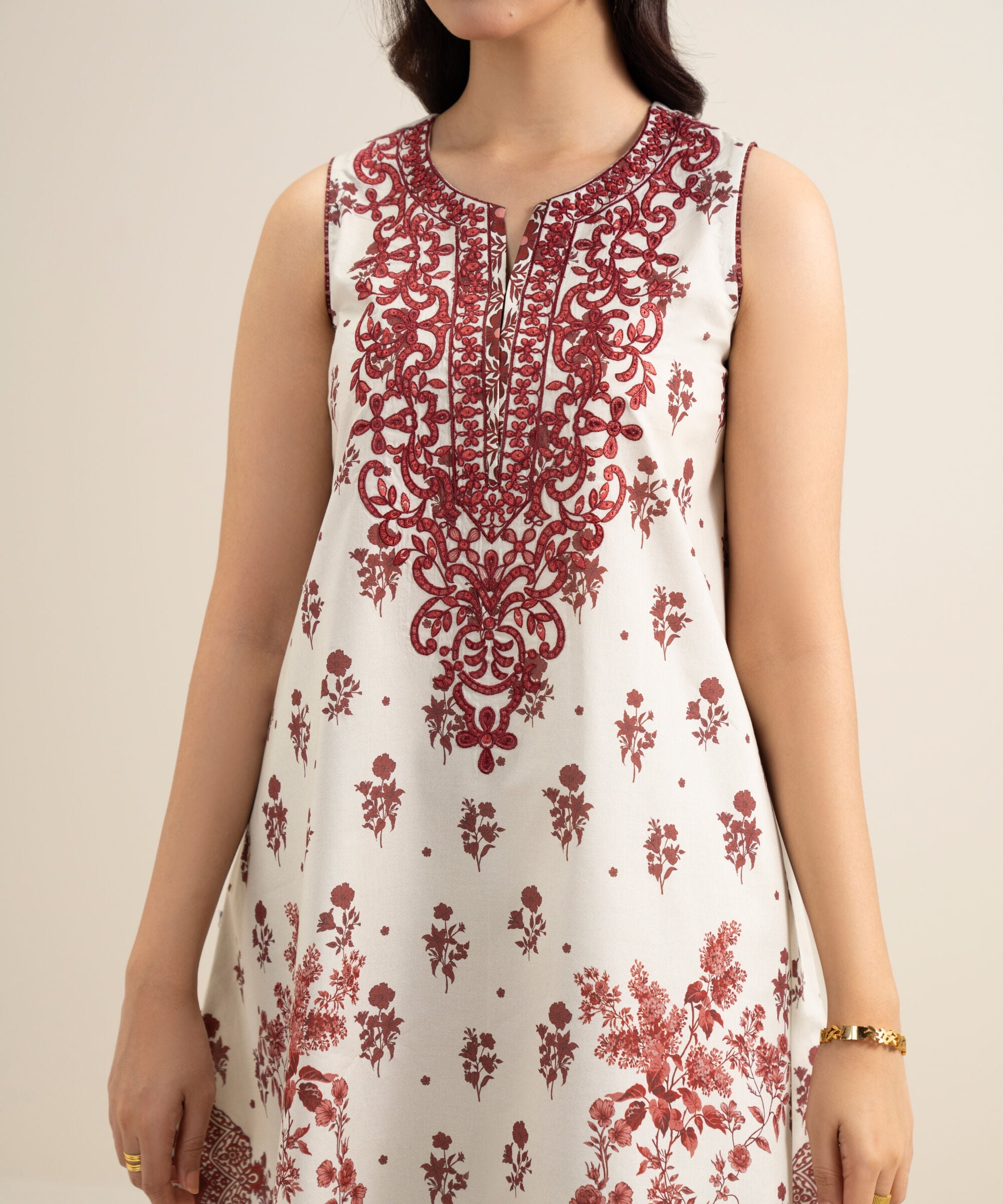 3 Piece - Embroidered Lawn Suit