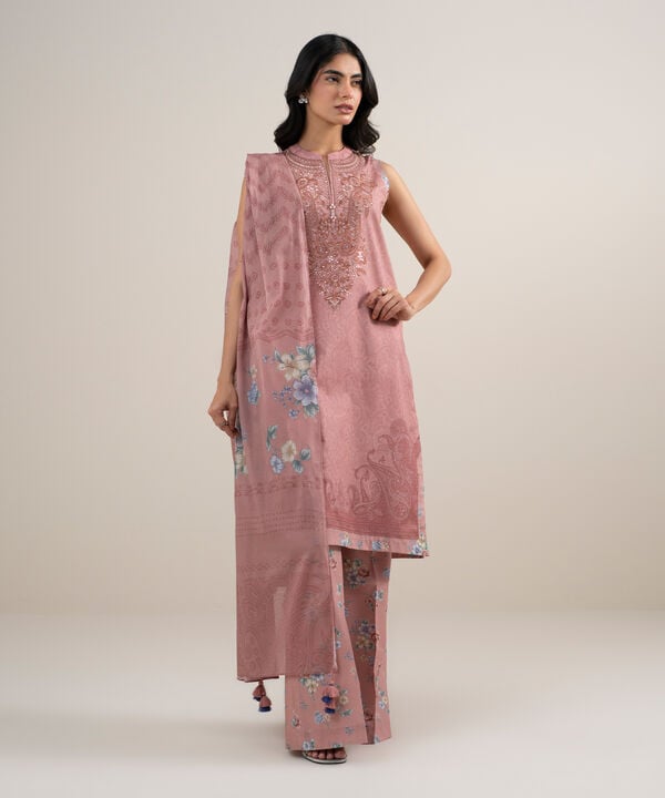 3 Piece - Embroidered Lawn Suit