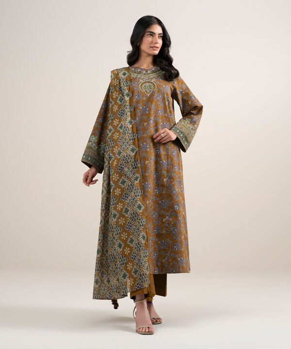 3 Piece - Embroidered Lawn Suit