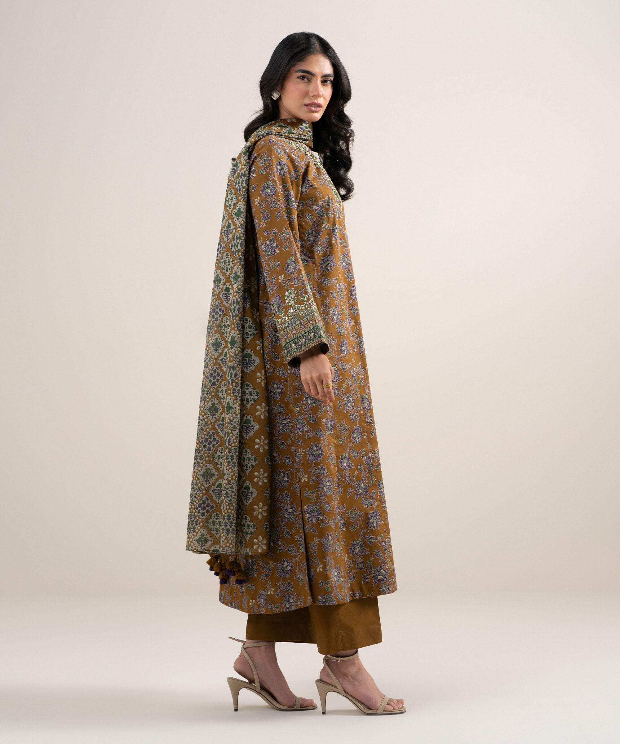 3 Piece - Embroidered Lawn Suit