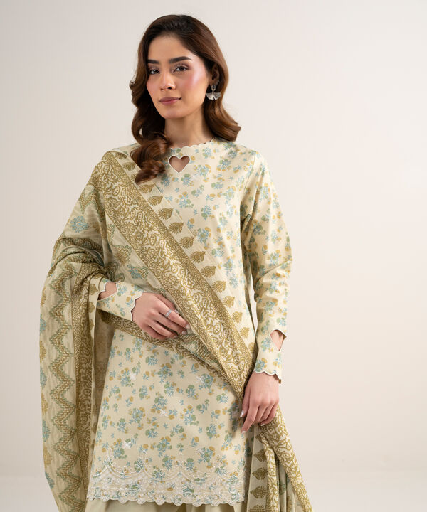 3 Piece - Embroidered Zari Lawn Suit