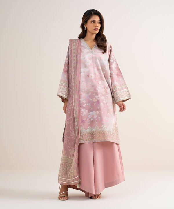 3 Piece - Embroidered Lawn Suit