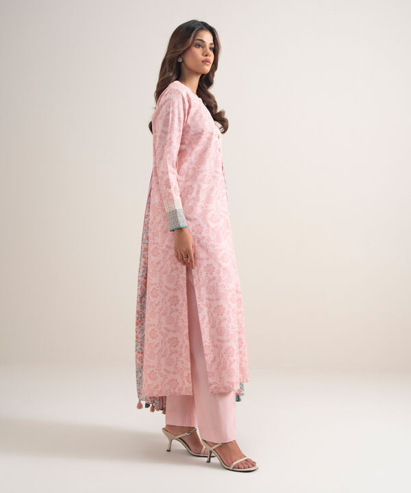 3 Piece - Embroidered Lawn Suit