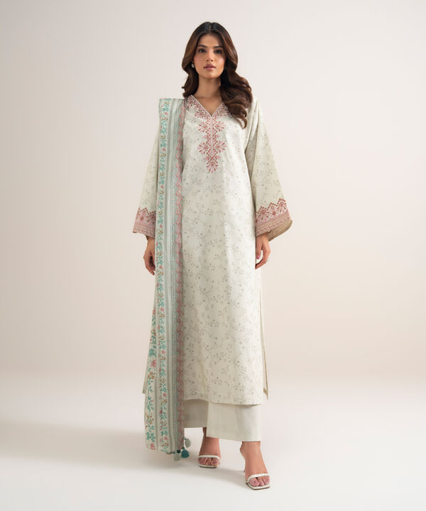 3 Piece - Embroidered Lawn Suit