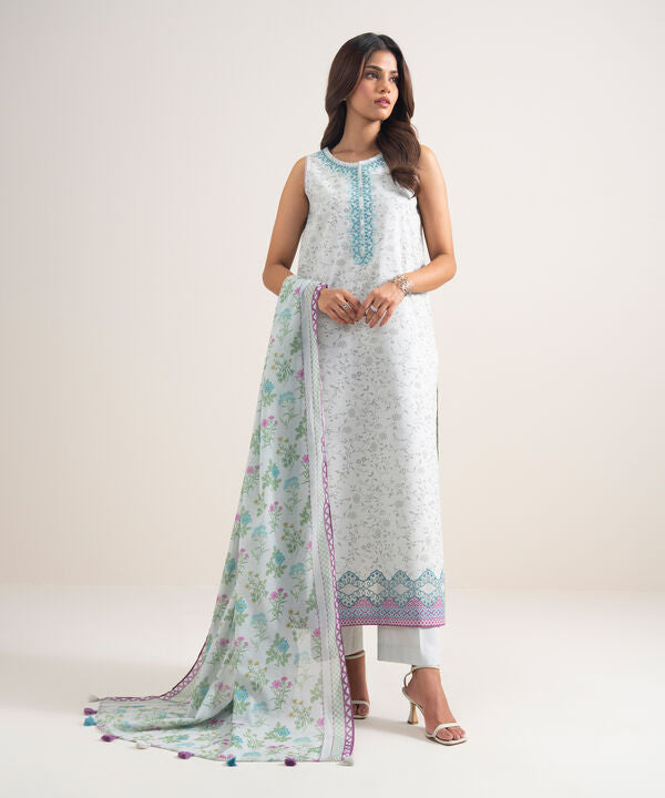 3 Piece - Embroidered Lawn Suit