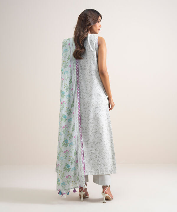3 Piece - Embroidered Lawn Suit